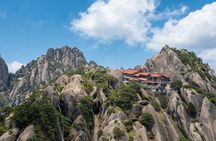 Shanghai to Huangshan Mountain: Bullet Train Highlight Day Trip