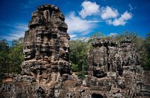 Private tours to Angkor Wat Sunrise, Angkor Thom & Ta Prohm 