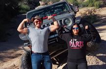 Private Jeep Off Road Adventure in Arizona Desert with Huskies