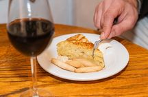 Gourmet Tapas and Wine Tour in Málaga