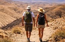 Private Hiking in agafay desert with nomad lunch from marrakech