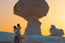 Private 2 or 3 Days Eco Bahariya Oasis Camping Tour