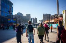 Berlin highlights history walking tour with food tastings