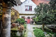 Authentic Bruges Private Tour: Local Guide + Chocolate & Beer