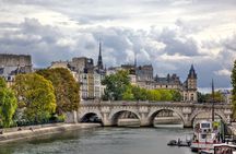Paris History of France Tour Sainte Chapelle & Victor Hugo Museum