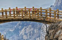Qingdao Private Day Tour to Laoshan Mountain with Lunch and Cable Car