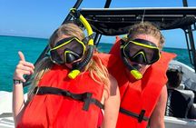 Private Rose Island Beach and Snorkeling Tour Drinks Included