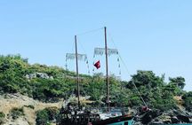 Kusadasi Boat Trip at National Park Bays with Lunch