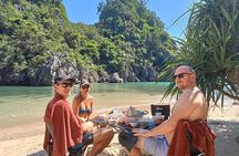 Kayaking in Lan Ha Bay Full Day Experience