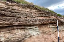 Gin 'On The Rocks': Coast, Geology & Climate-Positive Gin