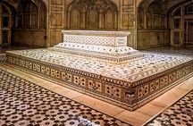 Luxury Delhi to Agra Tour with Taj Mahal and Agra Fort