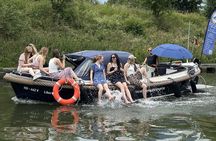 Private boat trip with captain in Heidelberg exclusive and stylish!