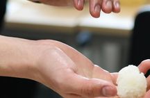 Tokyo Tsukiji 1-hour Sushi Making & Bento Class by a Local Family