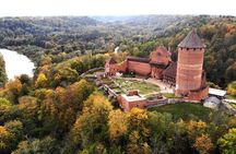 Private Full Day Trip from Riga to Cesis Sigulda Turaida Castles