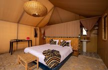 Overnight stay in the Agafay Desert, Deluxe Tent with Show and Swimming Pool