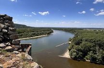 Devin Castle and Iron Curtain Half-Day Tour From Bratislava