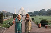 Private Guided Taj Mahal Same-Day/ Sunrise Tour from Delhi by Car