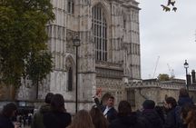 London’s Most Entertaining Tour: Magic, History and Laughter