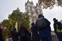 London’s Most Entertaining Tour: Magic, History and Laughter
