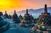 Yogyakarta: Exclusive Borobudur Sunrise Tour