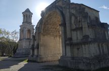 Saint-Rémy, Les Baux, from the Careers of Lights to the Pont du Gard