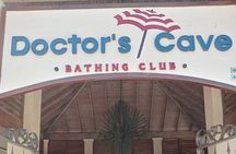 Doctor's Cave Beach Day Pass Private Transport from Montego Bay