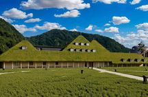T8 Kyoto: Seasonal Cherry Blossoms & Omihachiman Canal Cruise