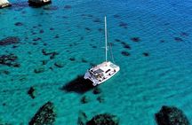 Catamaran tour stops bathing and snorkeling toast with prosecco