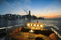 Victoria Harbour Yacht Night Cruise - DREAMER：Tourguide & Photos