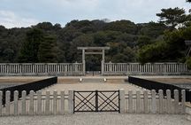 Sakai Mozu Kofun Tombs Tour and Tea Ceremony