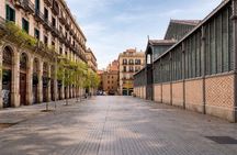 BCN Old Town Walk: Arc de Triomf & El Born Cultural Experience