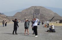 Teotihuacan Pyramids VIP Tour without Commercial Stops