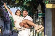 Cartagena Romantic Couple Photo Shoot in the Walled City