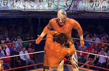 Drinks, Music and Lucha libre on a Saturday Night in Mexico City