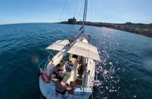 Boat Tour from Catania to the Cyclops Riviera with Lunch