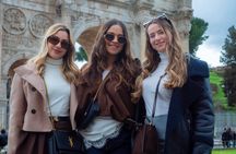 Rome Private Photoshoot: Colosseum & Trevi Photo Walk