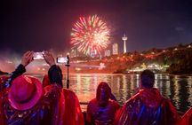Niagara Walking Tour and Fireworks Cruise
