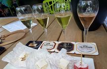 Private Safari Game Drive with Table Mountain Experience