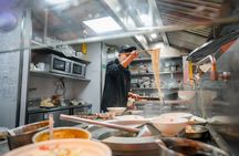 Small Group: Shanghai After Dark Food Tour with 9 tastings