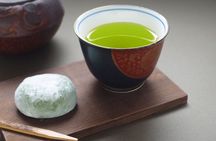 Nagoya City Japanese Calligraphy Class with Tea and Sweets