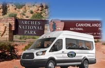 Best of Moab! Arches, Canyonlands & Dead Horse Point Van Tour