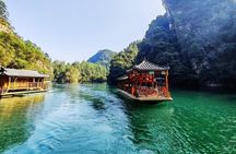 1-Day Private Tour to Glass Bridge & Grand Canyon & Baofeng Lake 