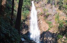 All stunning tour : Khun Korn waterfall-White Temple-Red Temple