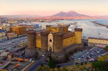Tour Naples monumental and historic center street food