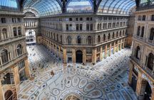 Tour Naples monumental and historic center street food