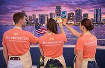 Miami: Unlimited Prosecco Cruise with Skyline Views