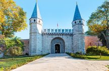 Topkapi Palace with Harem Small Group Guided Tour Historian Guide