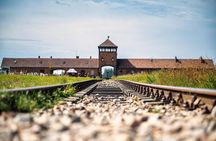 Auschwitz-Birkenau Tour: Tickets + Transportation from Krakow