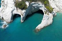 Self drive boat to shipwreck & blue caves