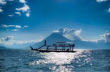 Navigation in Lake Atitlan and Iximché from Guatemala City